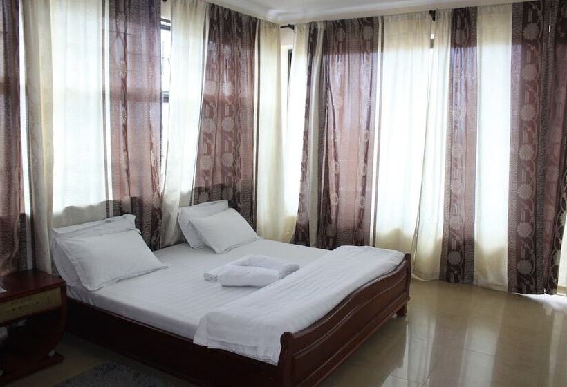 اتاق لوکس, Mic