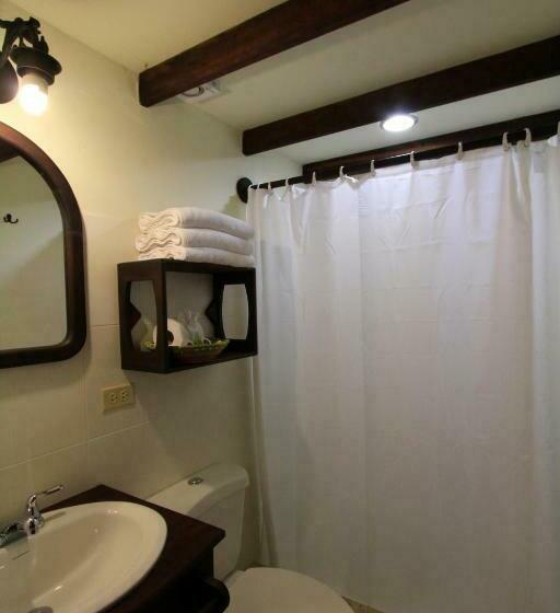 اتاق استاندارد, Plaza Yat B Alam