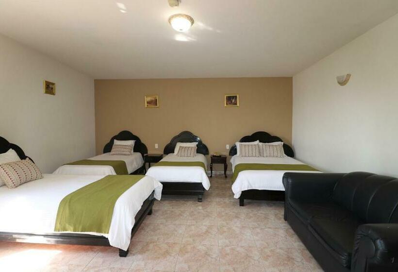 패밀리 룸, Puerta Del Sol