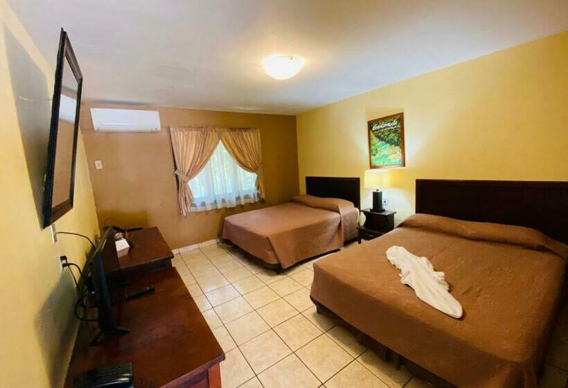 اتاق استاندارد چهار تخته, Puerto Libre