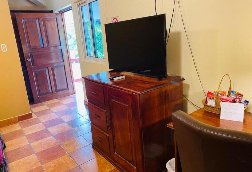 اتاق لوکس چهار تخته, Puerto Libre