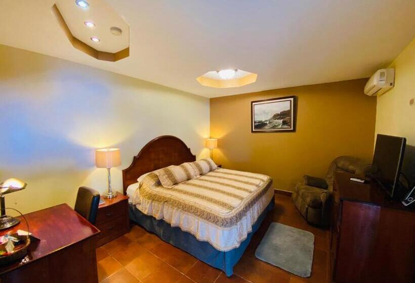 اتاق لوکس چهار تخته, Puerto Libre