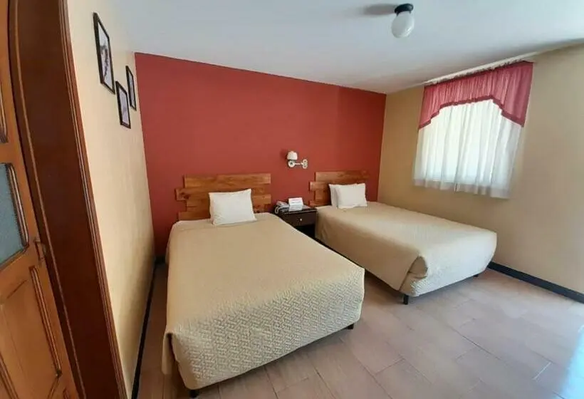 اتاق استاندارد, Y Restaurante Villa Esmeralda