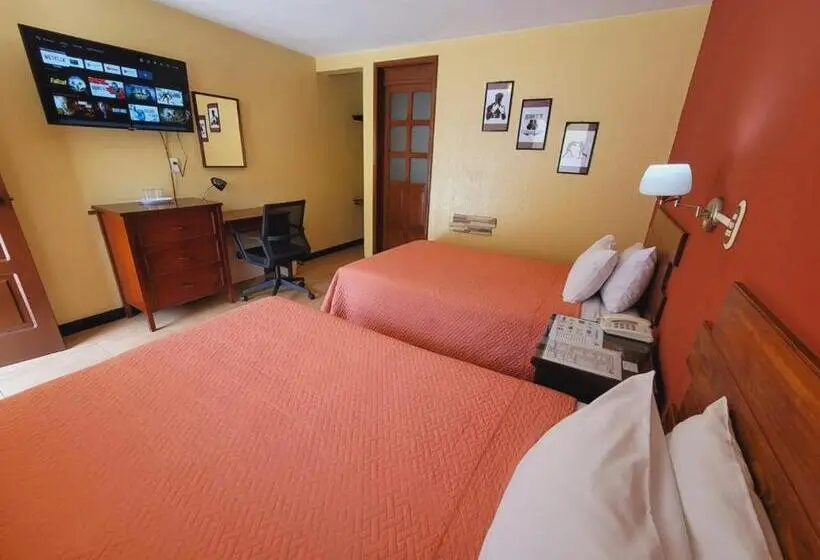 اتاق استاندارد, Y Restaurante Villa Esmeralda