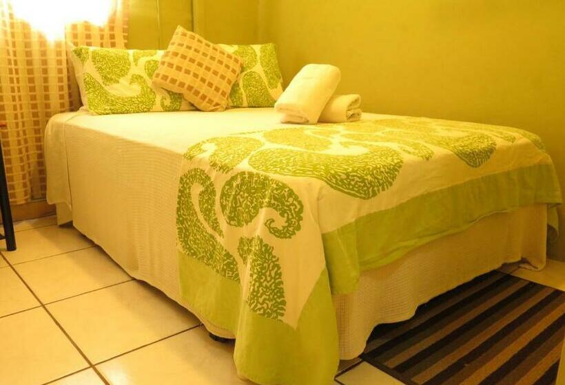 스탠다드 룸 공동 욕실, Panama House Bed & Breakfast