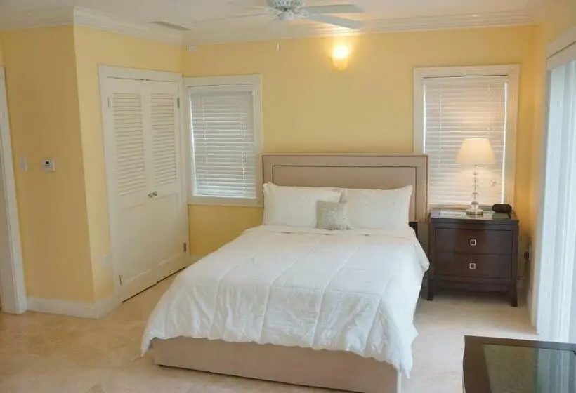 2 Bedroom Apartment With Garden, The Hamilton Beach Villas & Spa