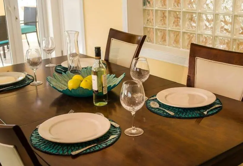 2 Bedroom Apartment With Garden, The Hamilton Beach Villas & Spa