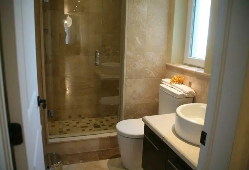 سوئیت 2 خوابه, The Atrium Resort