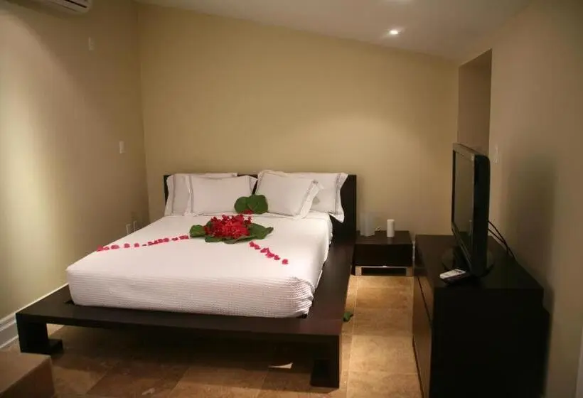 1 Bedroom Penthouse Apartment, The Atrium Resort