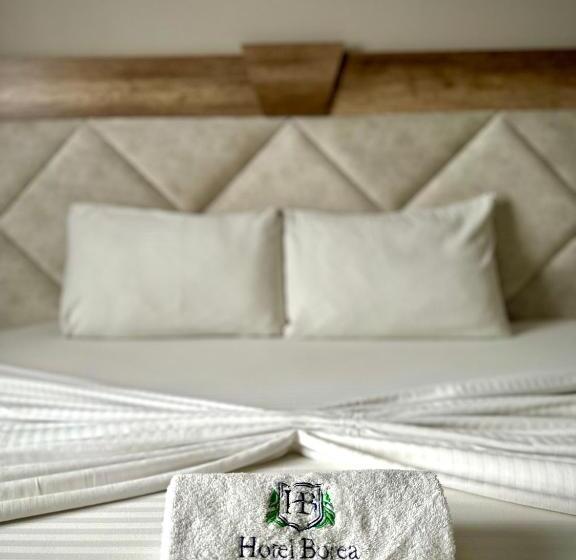 اتاق لوکس, Borea