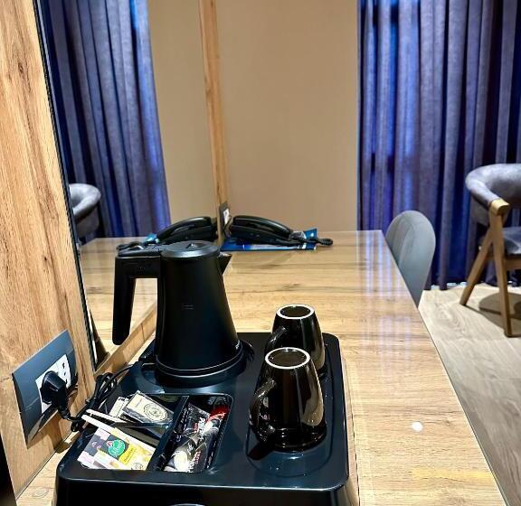 سوییت اجرایی, Borea