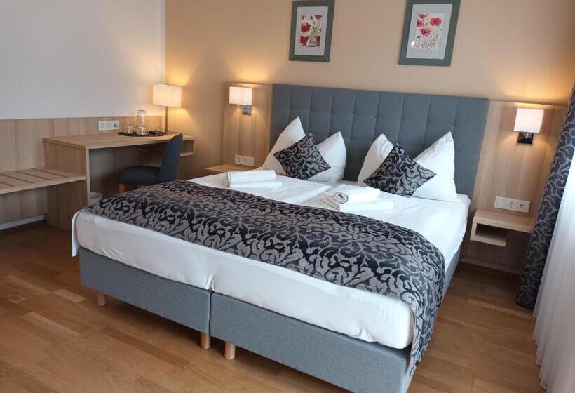 Стандартный Номер Кровать Кинг, Pension Amelie