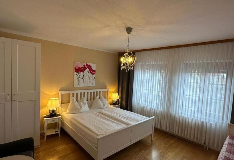 Семейный Номер, Pension Amelie