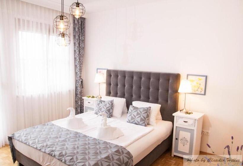 Номер Стандарт с Балконом, Pension Amelie