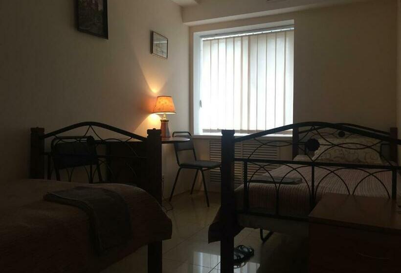 اتاق استاندارد, Westend Hostel Kyiv