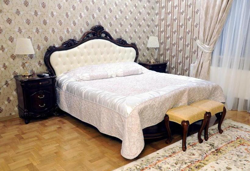 스위트, Garden Hall