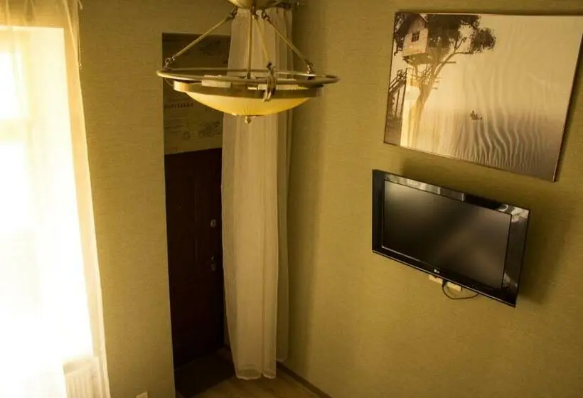 اتاق استاندارد با سرویس بهداشتی مشترک, Hostel Q ,15 хв до жд вокзалу