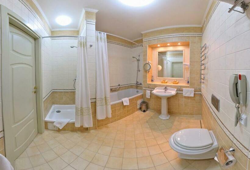 سوییت, Alleya Grand