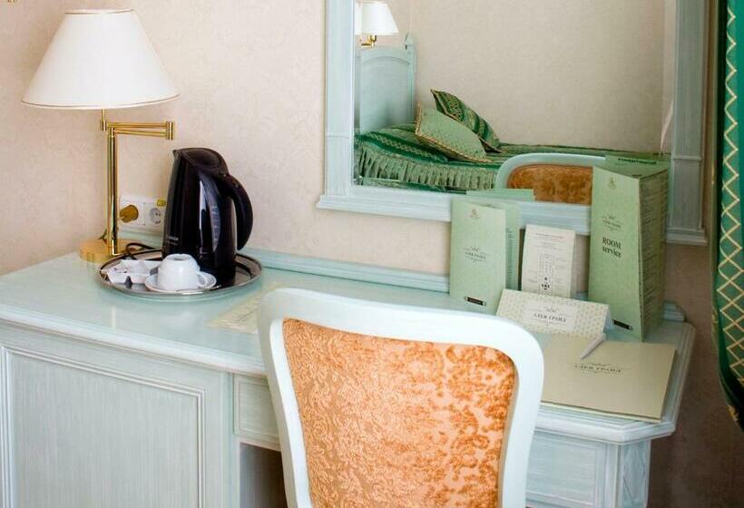 اتاق کلاسیک یک تخته, Alleya Grand