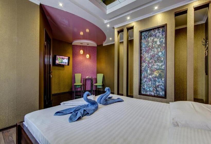 سوییت جونیور, Bansay