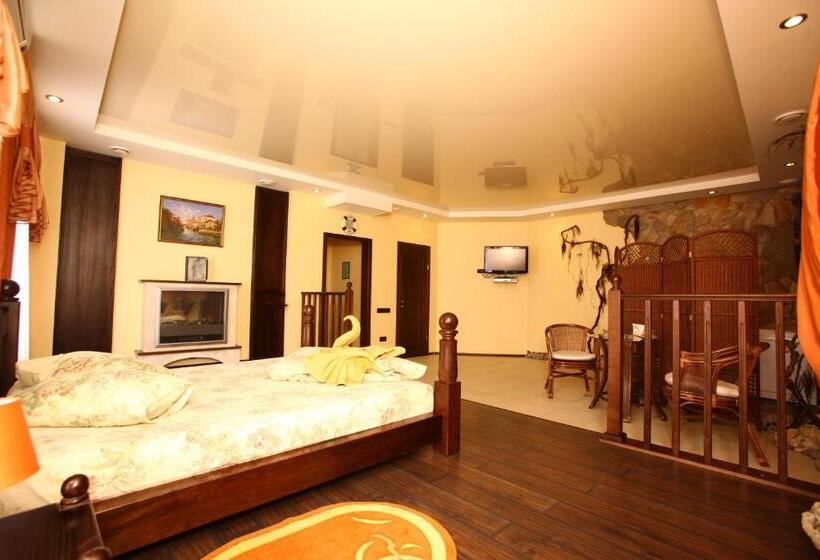 سوییت جونیور, Bansay