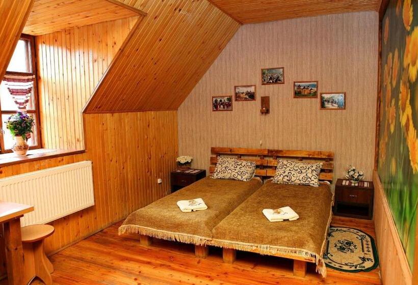 اتاق استاندارد سه نفره, Bilya Richky