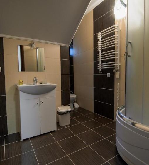 غرفة كومفورت ثلاثية, Etna