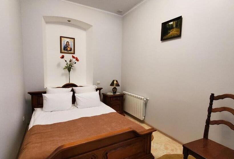 סוויטה, Hetman