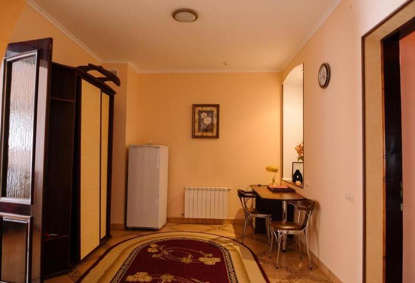 סוויטה, Hetman