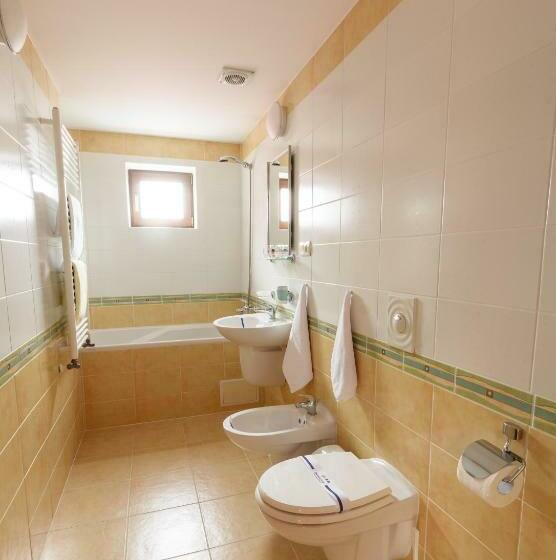 ペントハウススイート, Letuchiy Gollandets