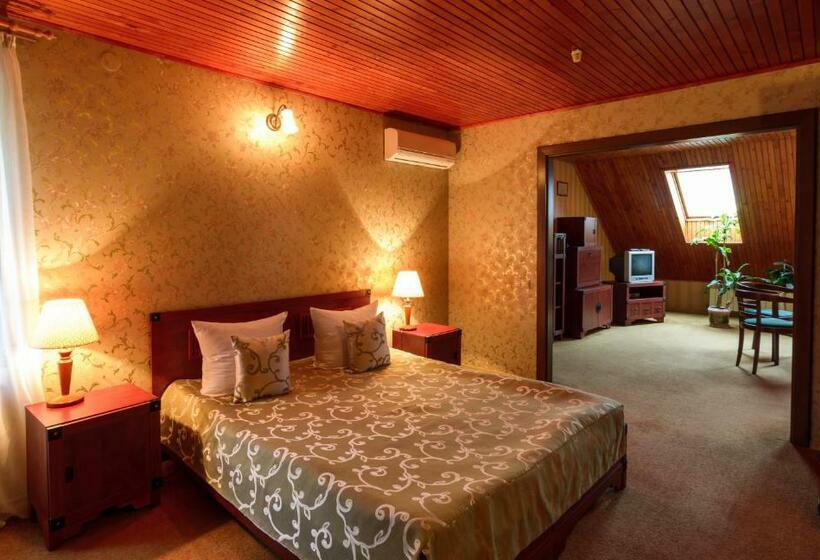 ペントハウススイート, Letuchiy Gollandets