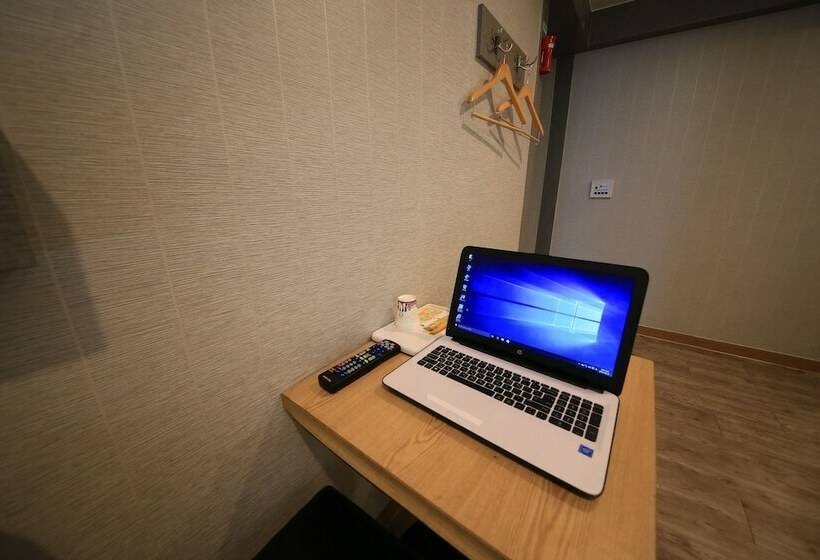 Standard Room, M Story