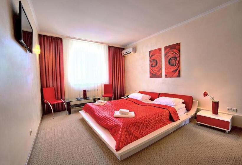 اتاق سوپریور, Marinara