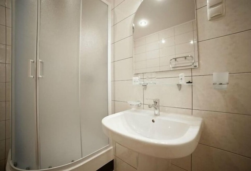 اتاق استاندارد, Marinara