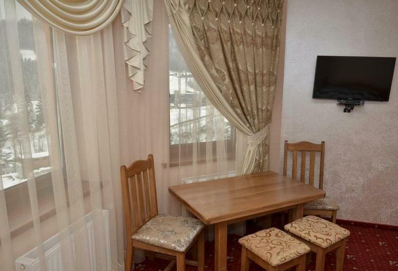 Camera Familiare, Mountain Krystal