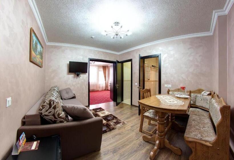 Suite, Mountain Krystal