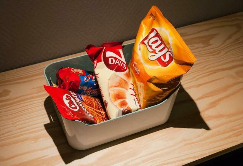 غرفة قياسية فردية, Newport