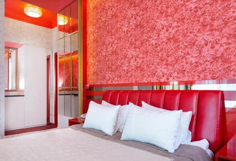 سوییت, Road Star