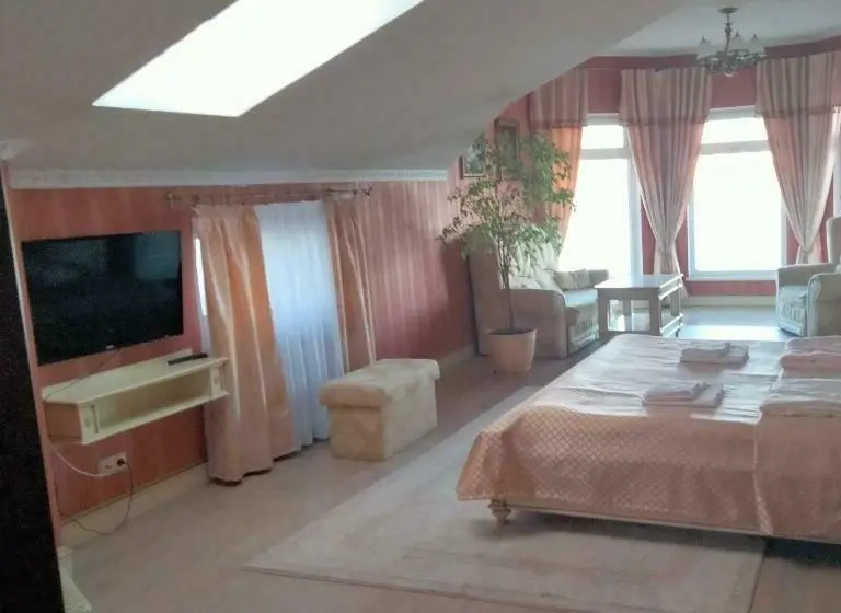 Deluxerum Sjöutsikt, Sapsan