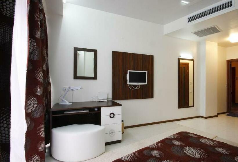 اتاق استاندارد, Skytech Most City Hotel 19 Floor Panoramic View