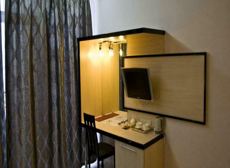 اتاق استاندارد با بالکن, Staybridge Mini