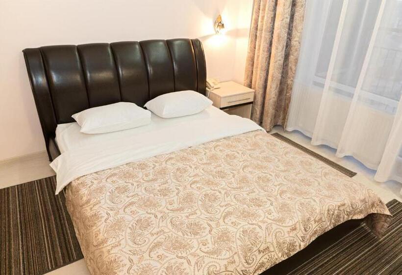 اتاق استاندارد با بالکن, Staybridge Mini
