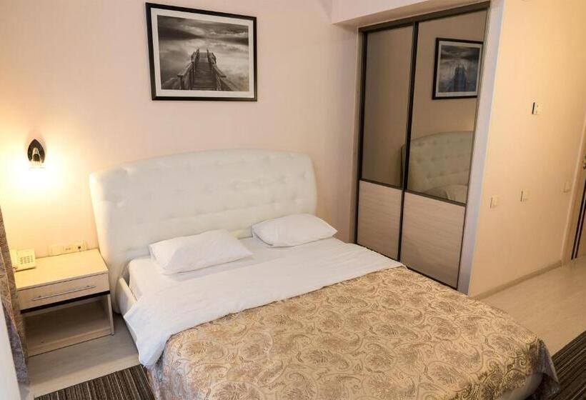 اتاق استاندارد با بالکن, Staybridge Mini