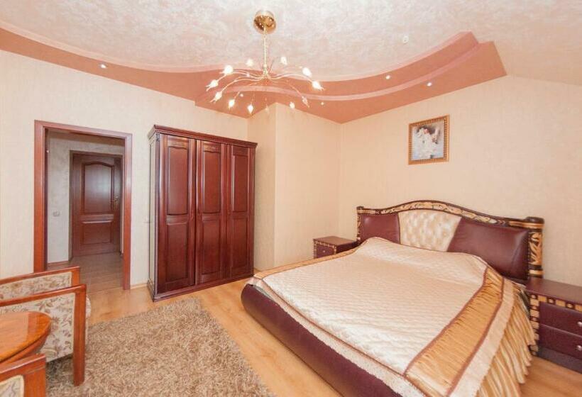 חדר סטנדרט, Strelets