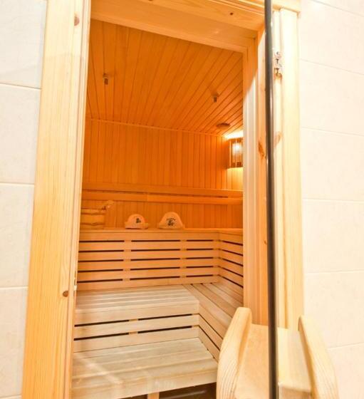 سوییت اجرایی, Style