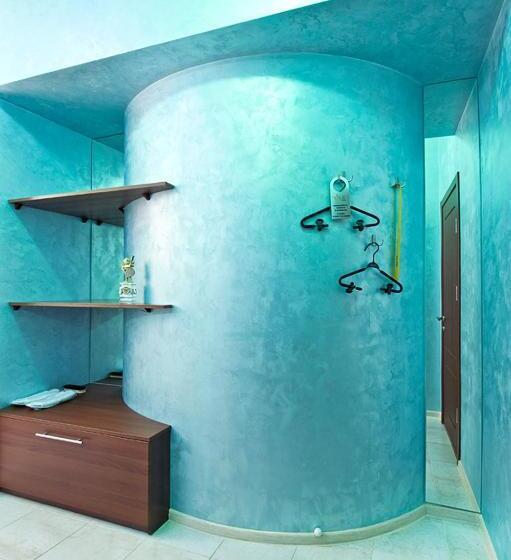 سوئیت با تخت بزرگ, Style