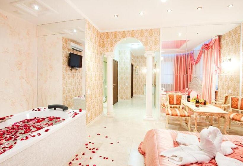 سوییت اجرایی, Style