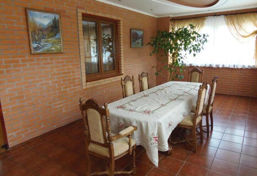 آپارتمان دلوکس 3 خوابه, Tourist Complex Karina