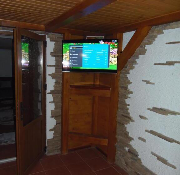 استودیوی استاندارد, Tourist Complex Karina