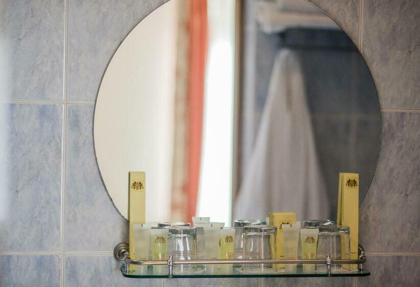 סוויטה, Ungvarskiy